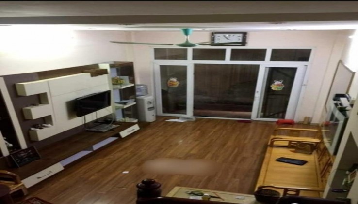 Cho thuê nhà trong ngõ Minh khai - Hai Bà Trưng, DT 35m - 4tầng - Giá 9,5 tr